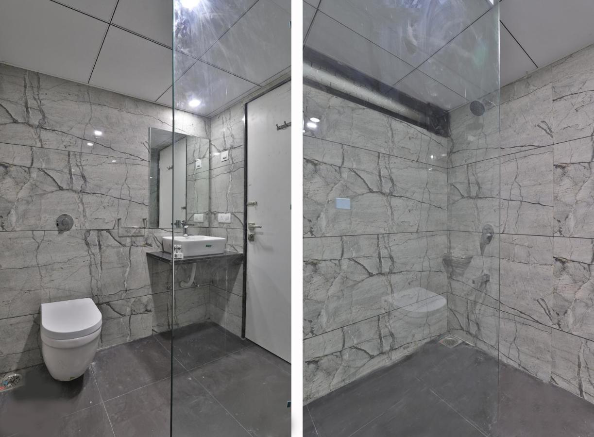 Hotel Privya Rooms And Banquet Surat Esterno foto